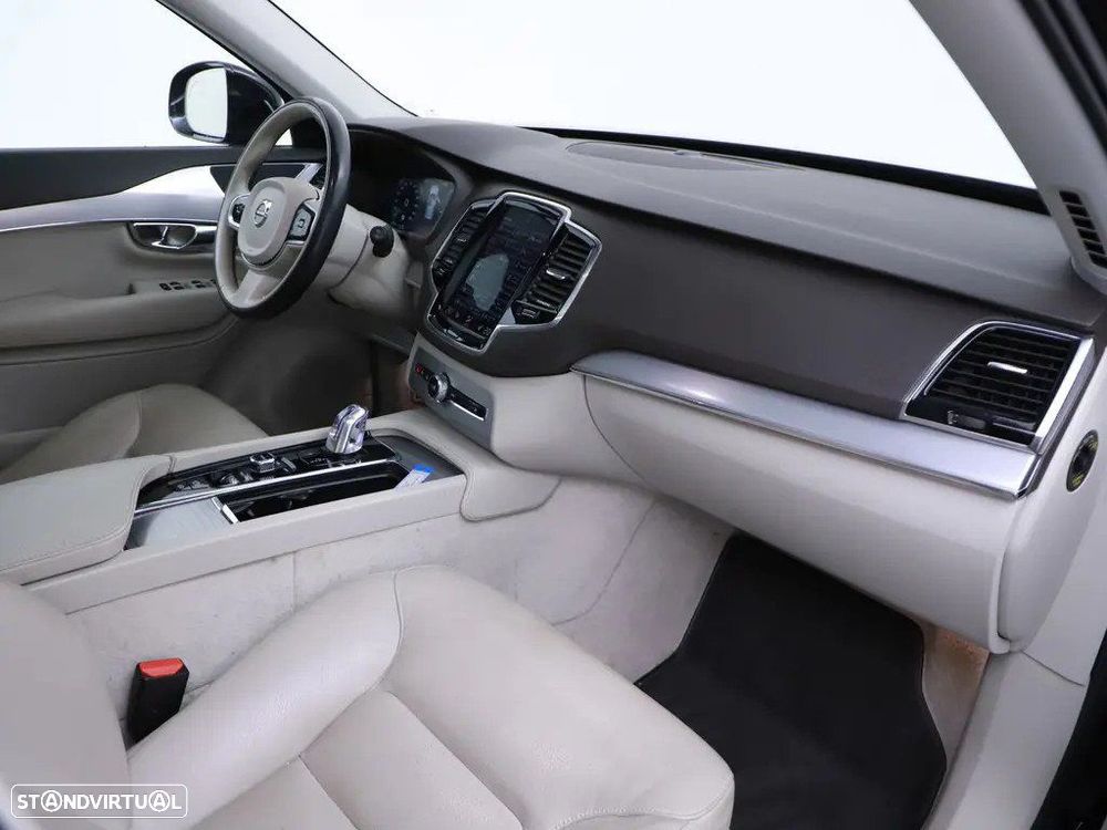 Volvo XC 90 2.0 T8 PHEV Momentum AWD - 8