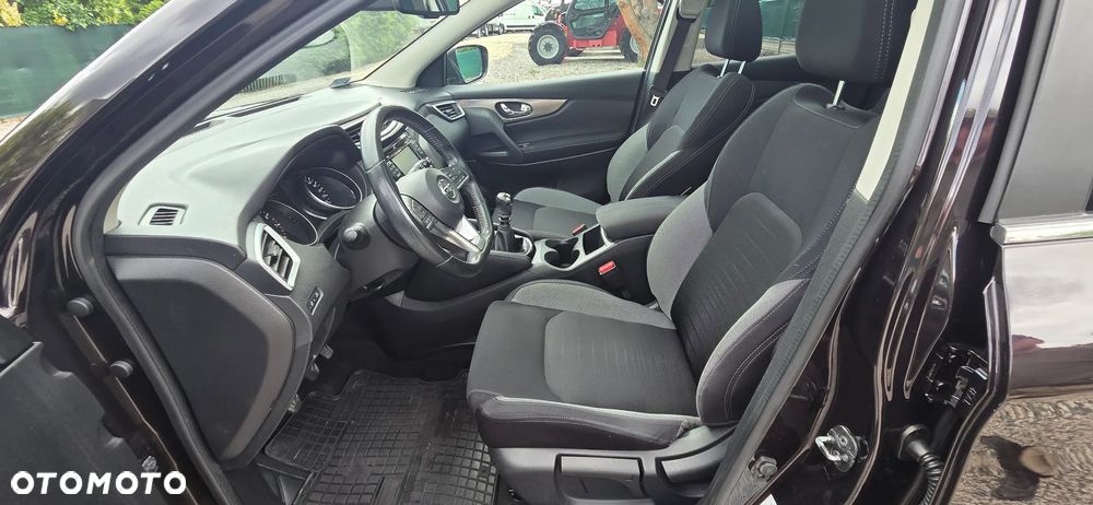 Nissan Qashqai 1.2 DIG-T N-Connecta - 8
