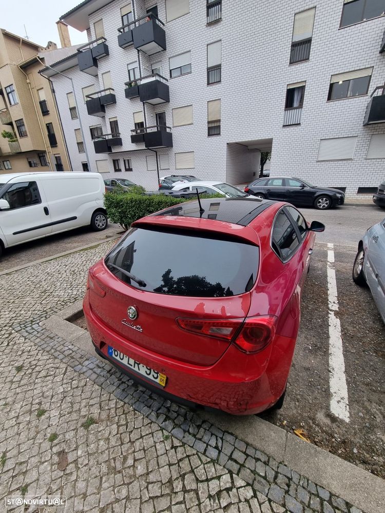 Alfa Romeo Giulietta 1.6 JTDM Distinctive - 3