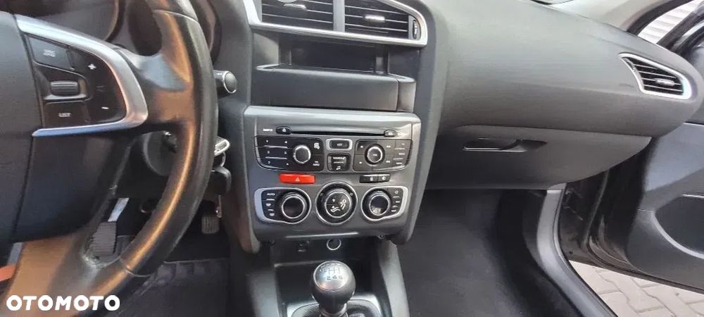 Citroën C4 1.2 e-THP Exclusive - 35