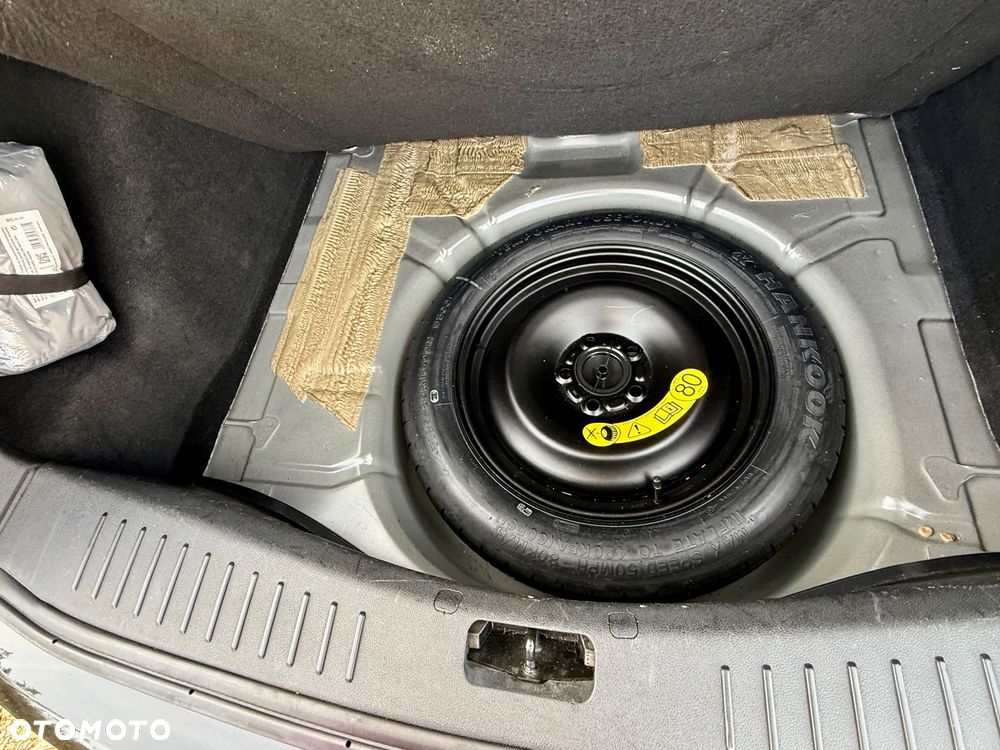 Ford Focus 1.6 16V Black Magic - 13