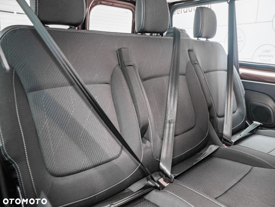 Renault Trafic - 25