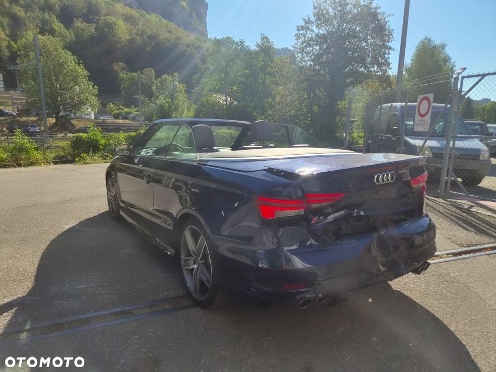 Audi S3 Cabrio 2.0 TFSI Quattro S tronic - 4