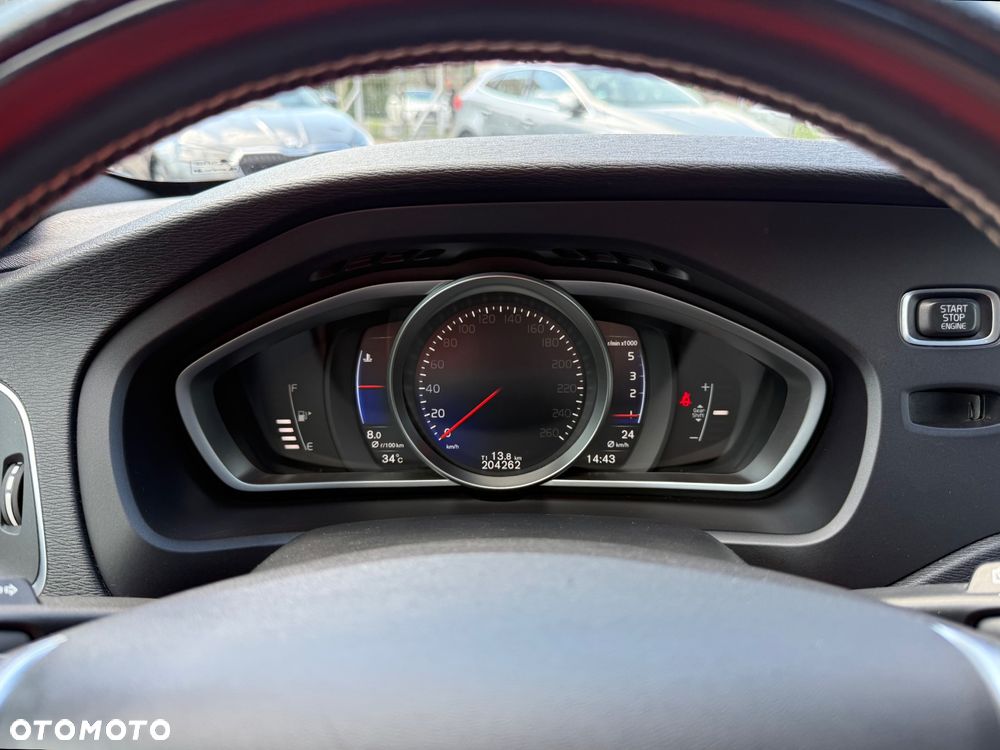 Volvo V40 D3 RDesign - 25