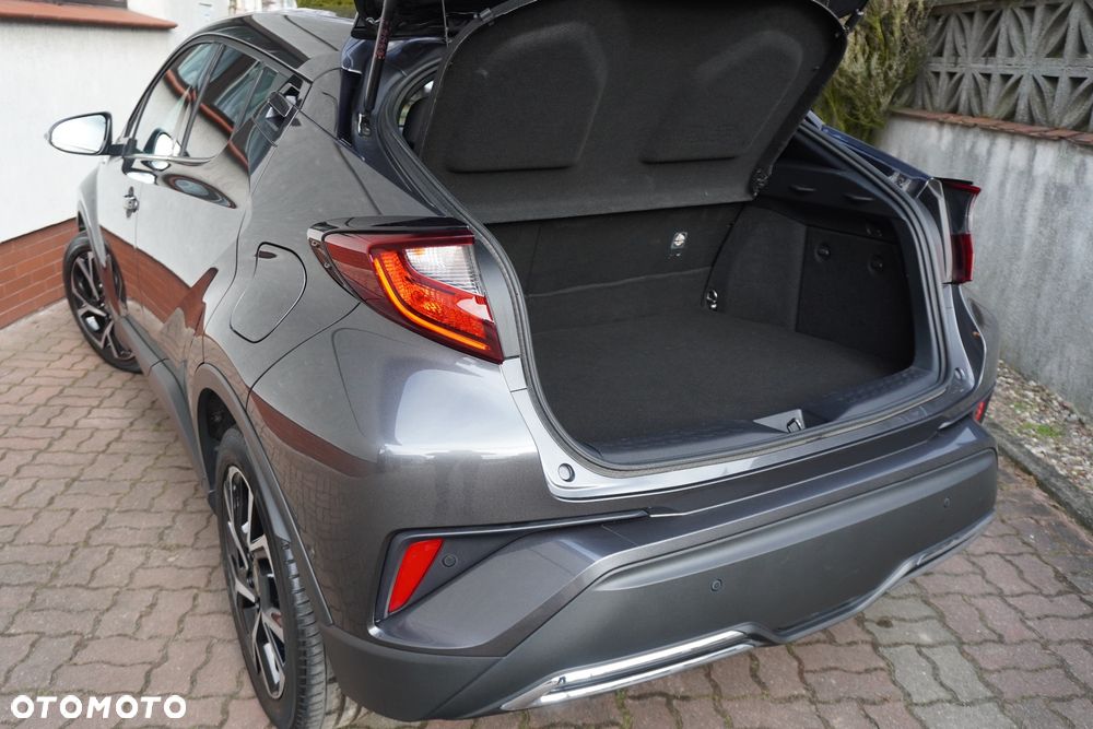 Toyota C-HR 2.0 Team Deutschland - 12