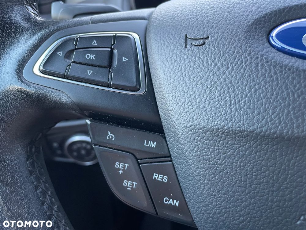 Ford Focus 1.0 EcoBoost Titanium ASS PowerShift - 17
