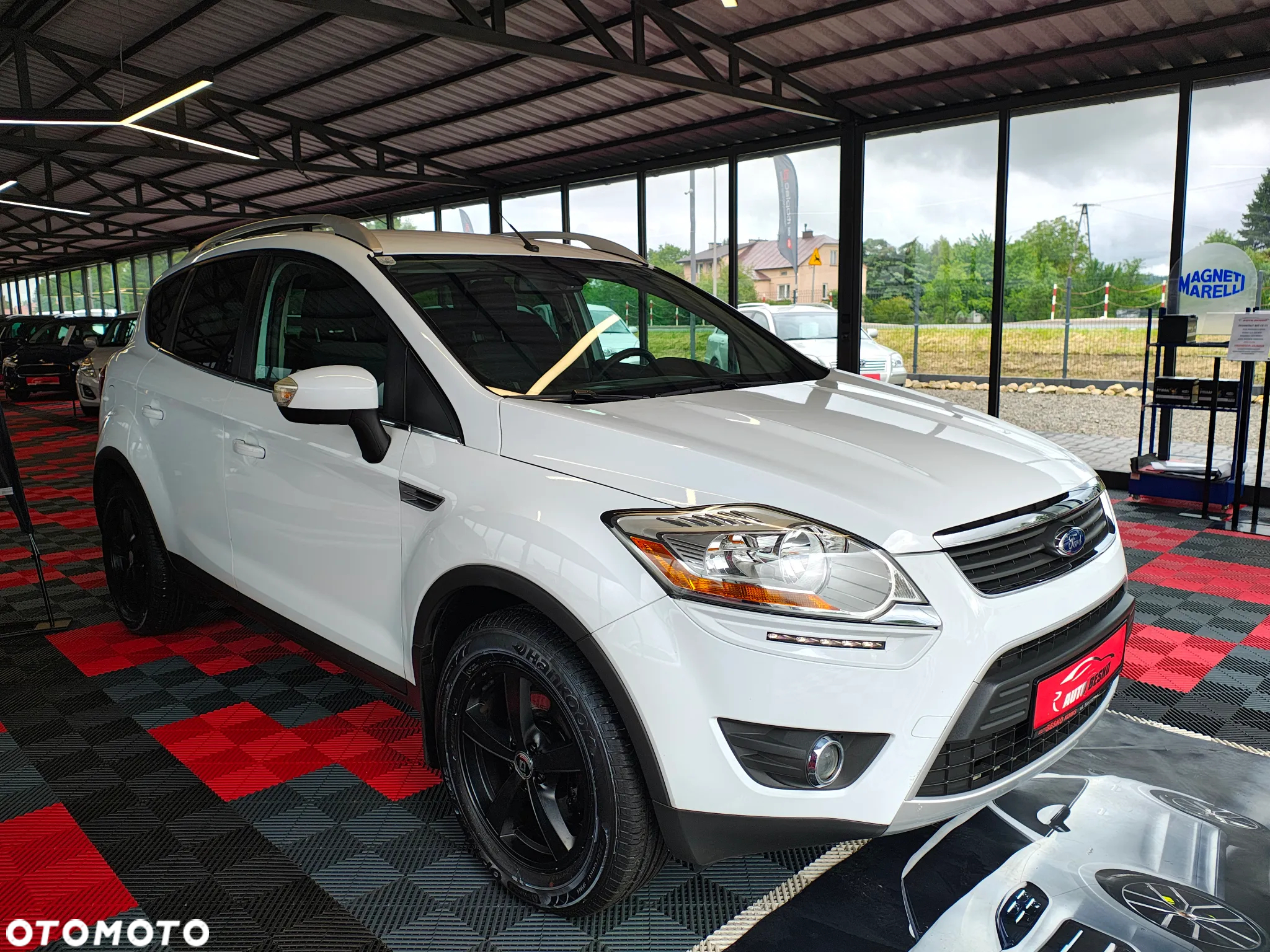 Ford Kuga 2.0 TDCi 4WD Titanium - 11