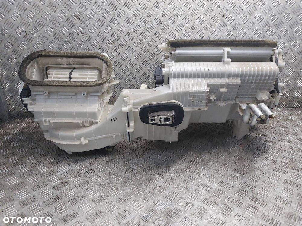 OBUDOWA NAGRZEWNICY SUBARU LEGACY V 72100AJ290 272700-5290 - 13