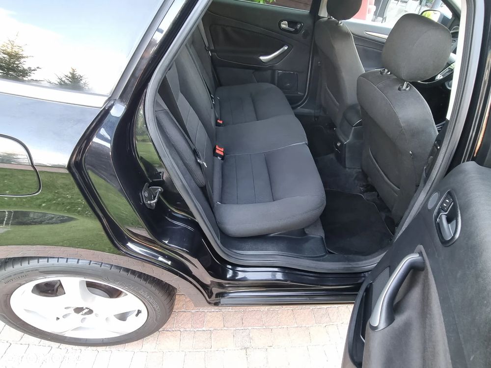 Ford Mondeo 2.0 Titanium X - 9