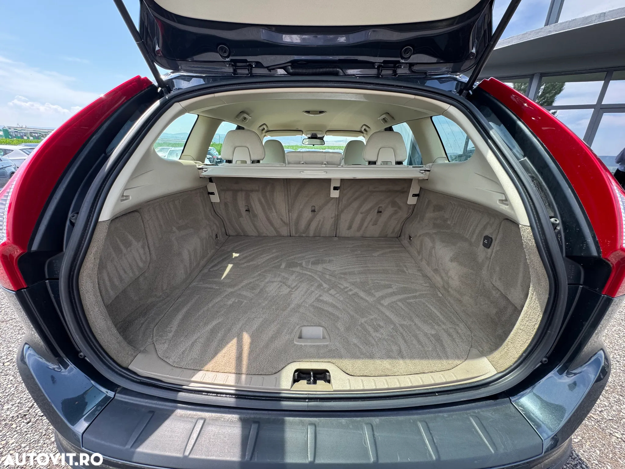 Volvo XC 60 D3 Geartronic Kinetic - 19