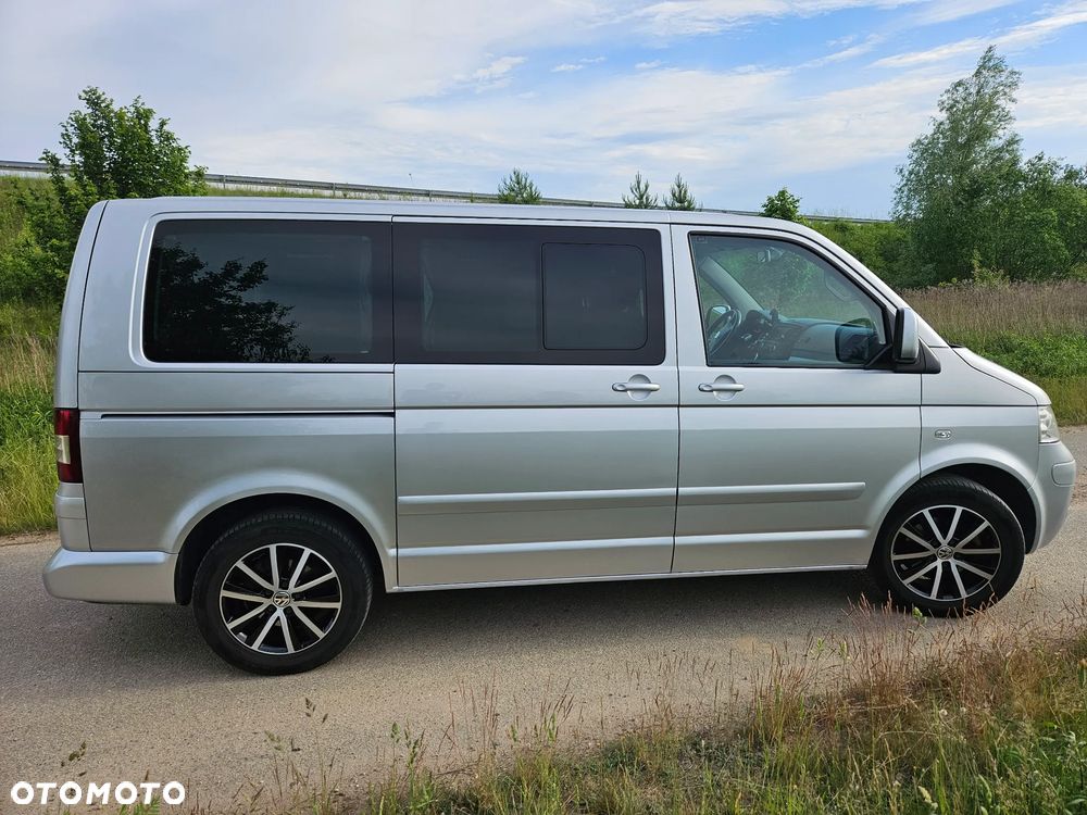 Volkswagen Multivan - 7