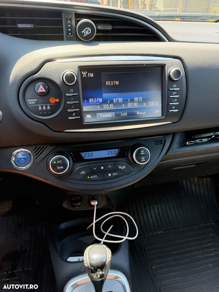 Toyota Yaris 1.5 L VVT-iE Multidrive S Active - 10