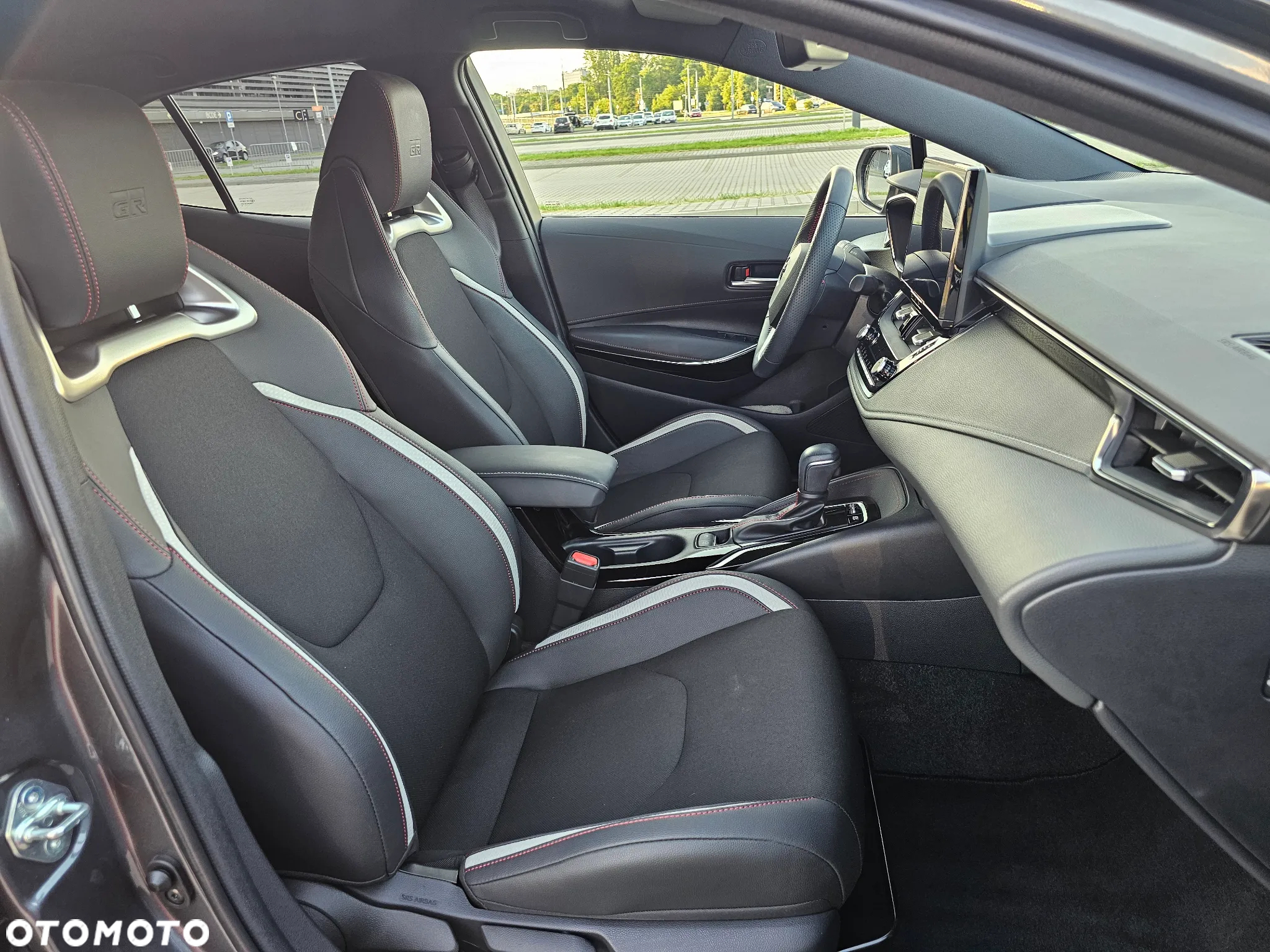 Toyota Corolla 1.8 Hybrid GPF GR Sport - 23