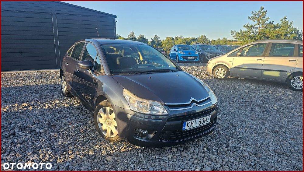 Citroën C4 1.4 16V Equilibre - 1