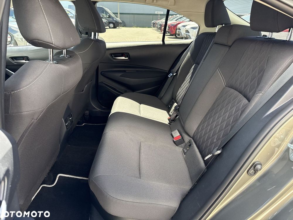 Toyota Corolla 1.8 Hybrid Comfort - 12
