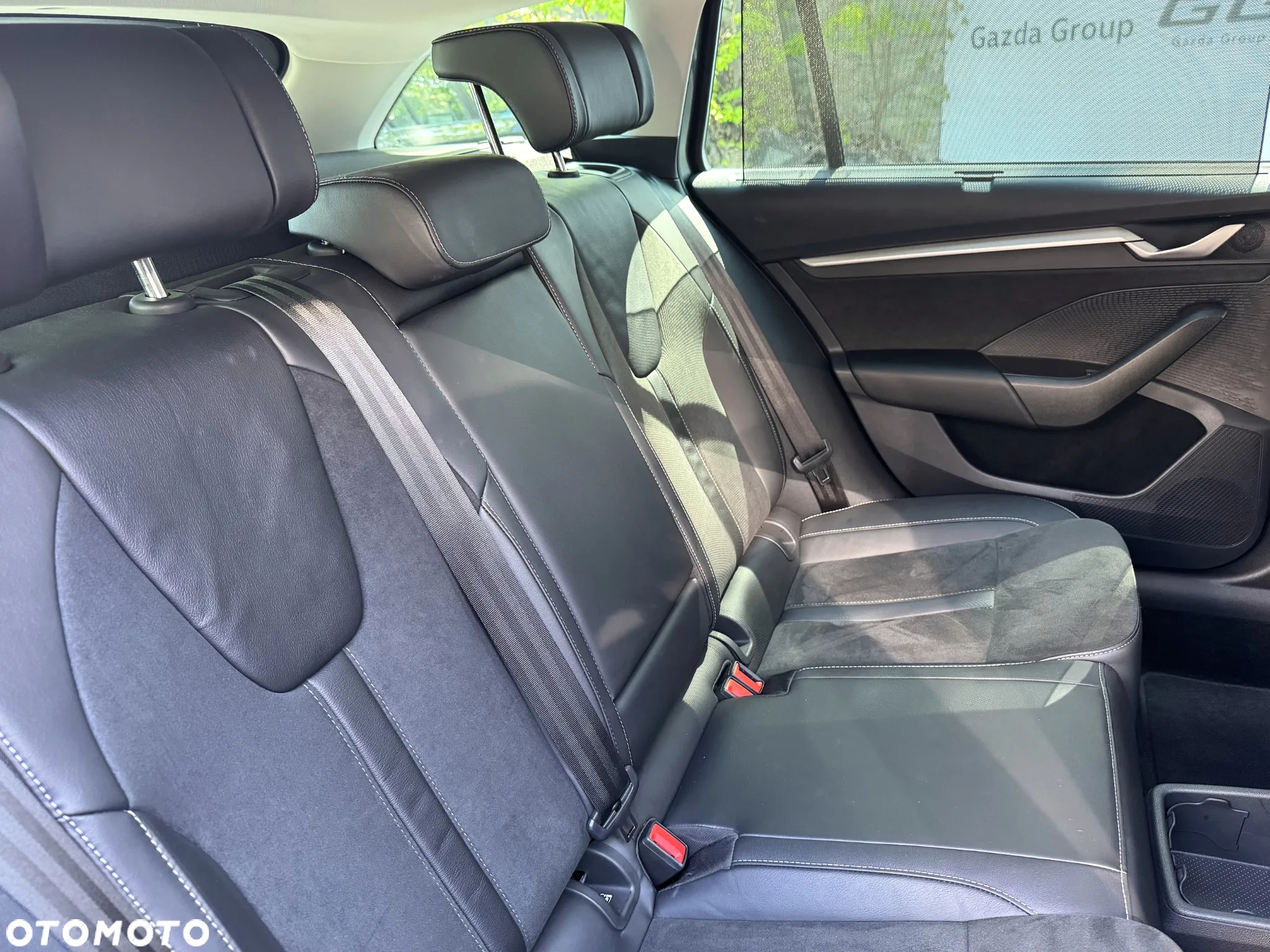 Skoda Octavia Combi 2.0 TDI DSG Selection - 14