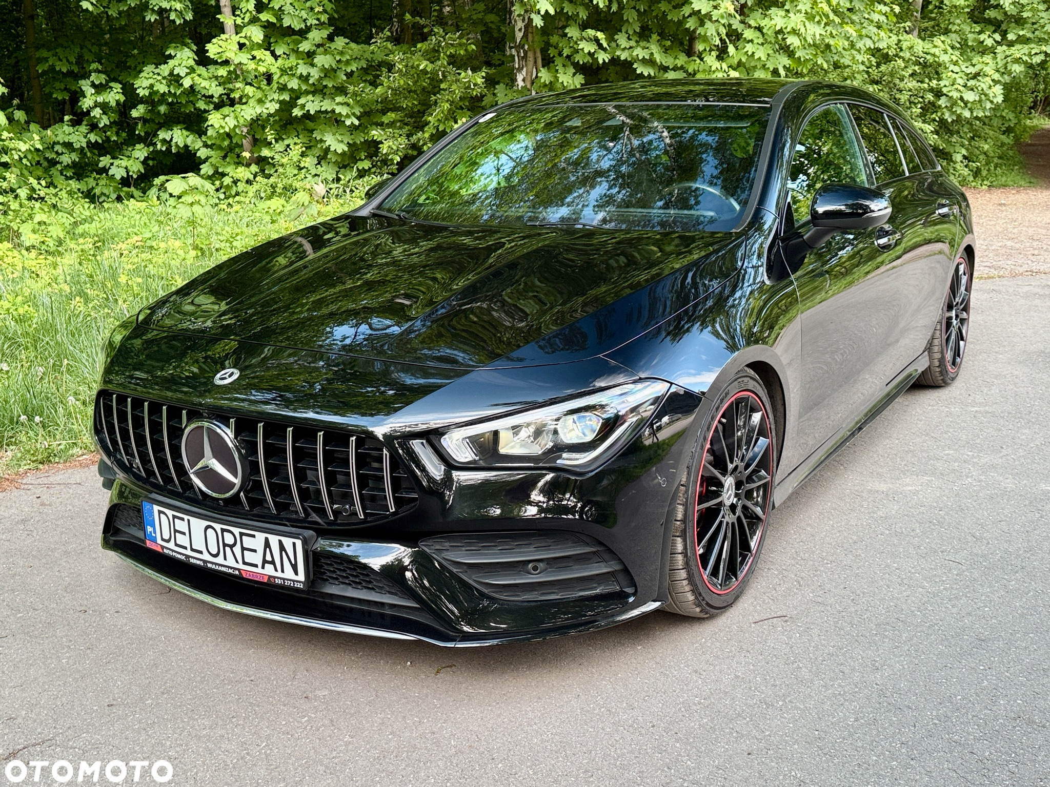 Mercedes-Benz CLA 220 Shooting Brake 7G-DCT AMG Line - 2