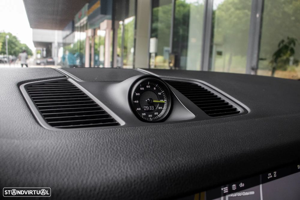 Porsche Cayenne Coupé E-Hybrid Tiptronic S - 24