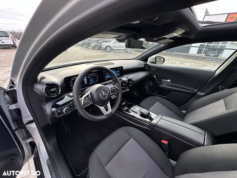 Mercedes-Benz A 200 d 8G-DCT Progressive - 12