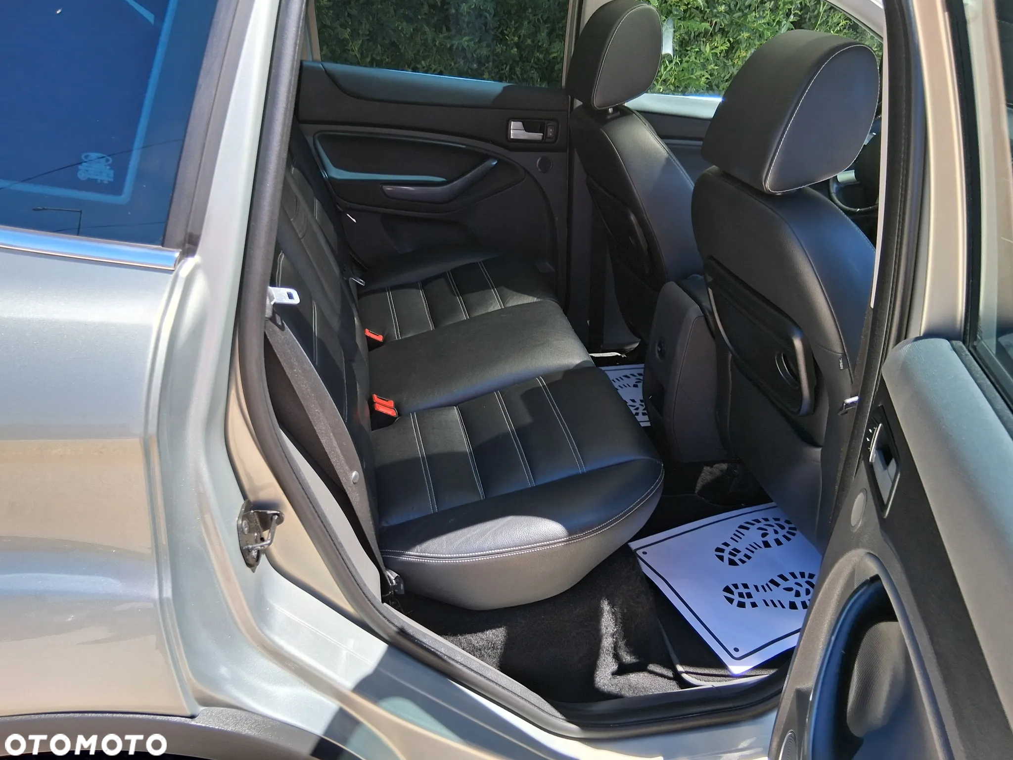 Ford Kuga 2.0 TDCi 4x4 Champions Edition - 12