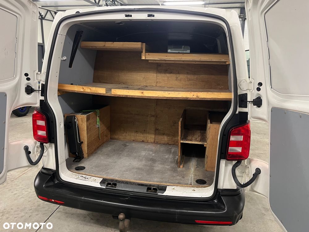 Volkswagen Transporter - 18