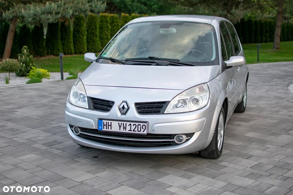 Renault Scenic - 10