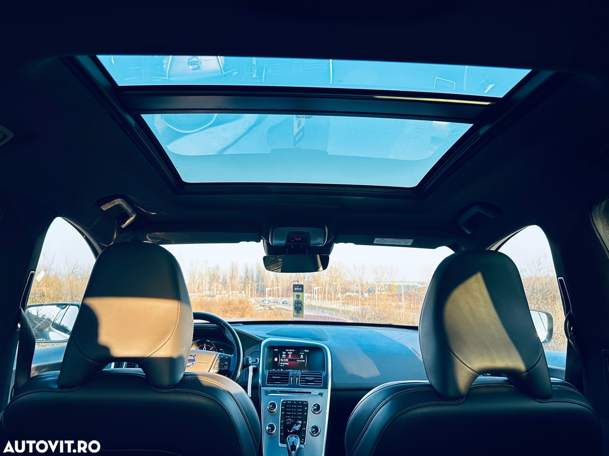 Volvo XC 60 - 6