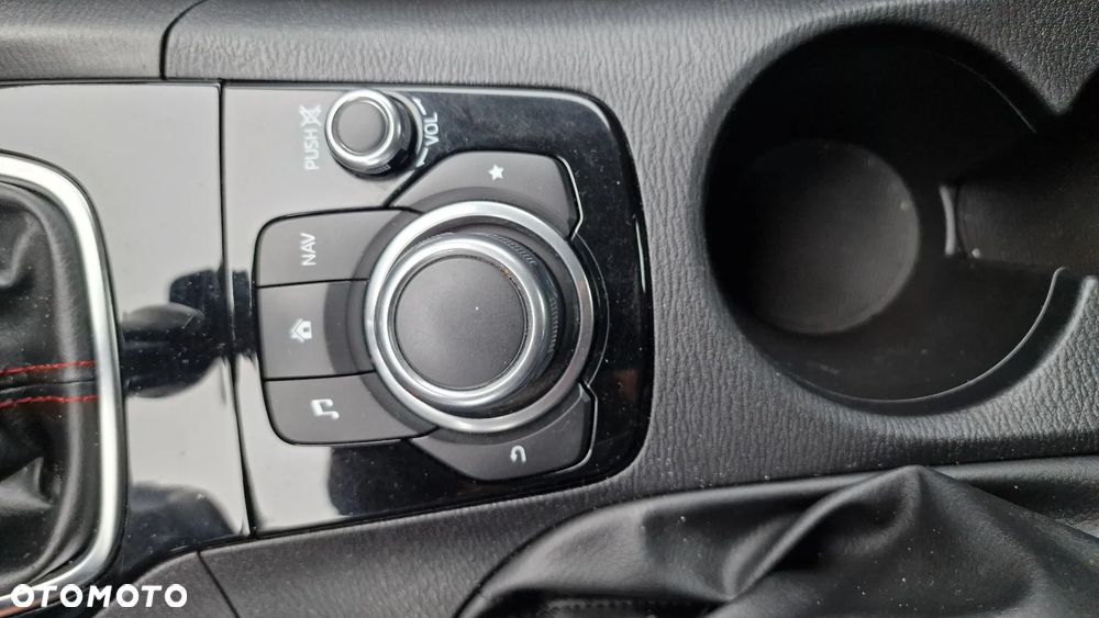 Mazda 3 SKYACTIV-D 150 Sports-Line - 32