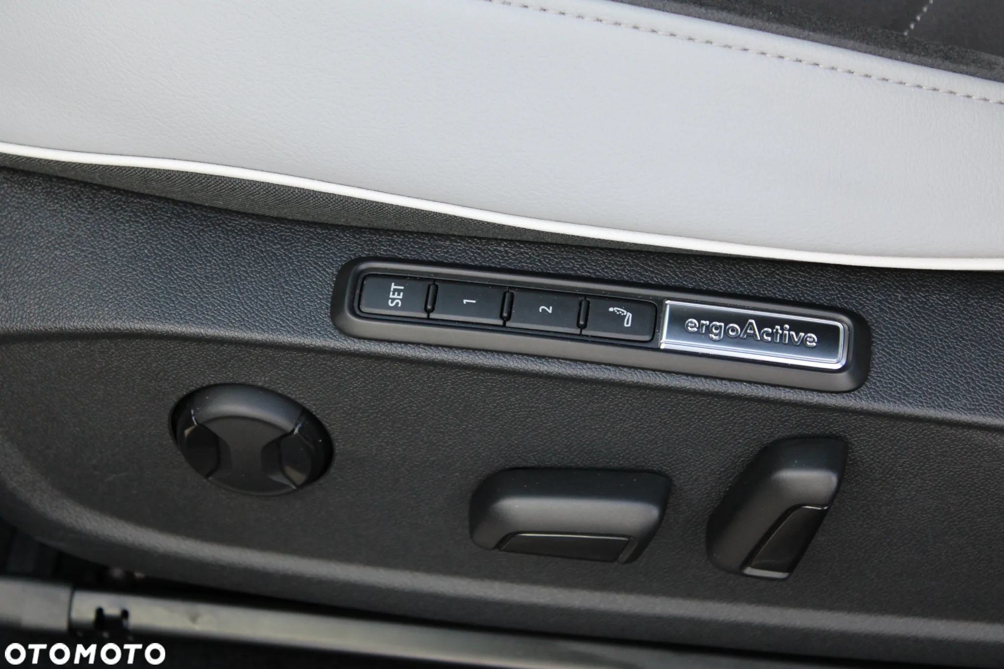 Volkswagen ID.3 58kWh Pro Performance Business - 27
