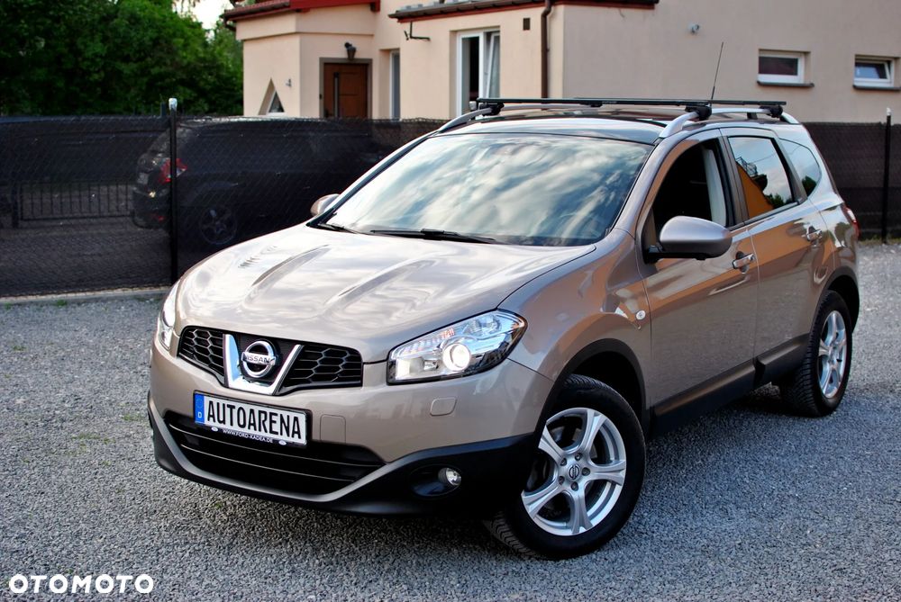 Nissan Qashqai+2 2.0 4x4 Tekna - 2