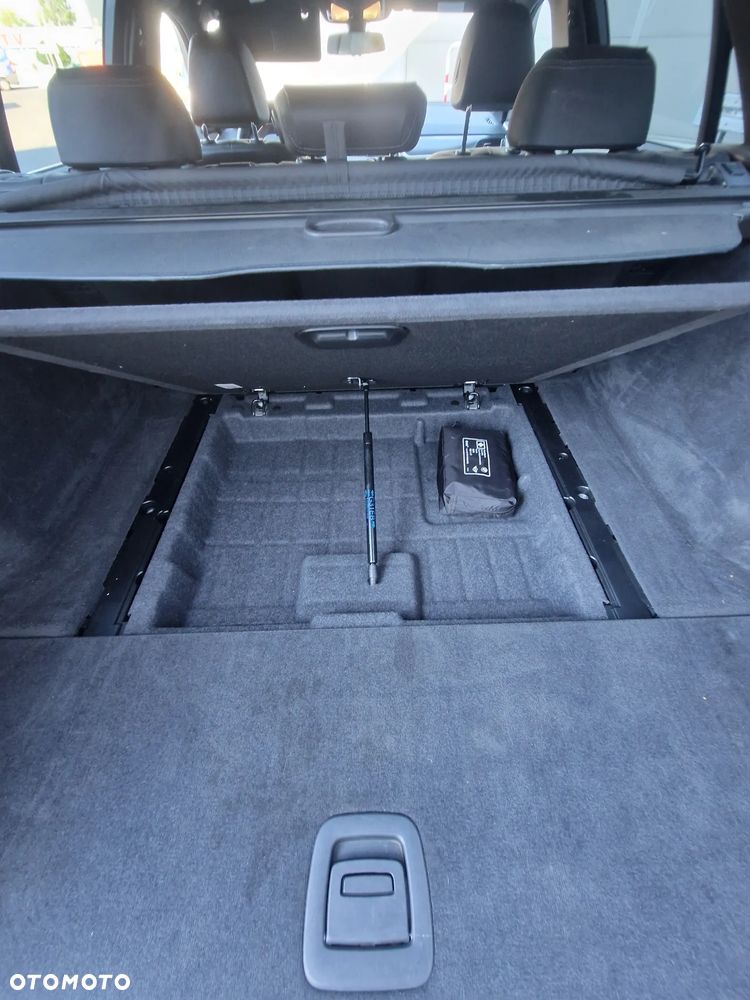 BMW Seria 5 520d xDrive M Sport sport - 24