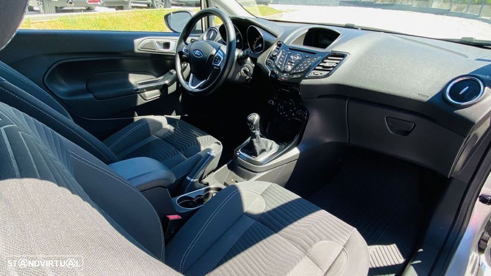 Ford Fiesta 1.5 TDCi Titanium - 13