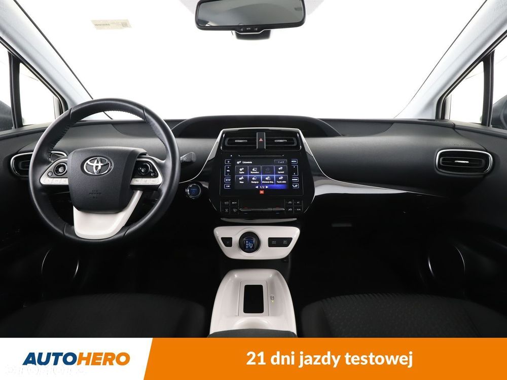 Toyota Prius - 12
