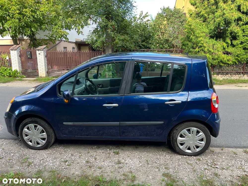 Renault Modus 1.2 16V Cite - 8