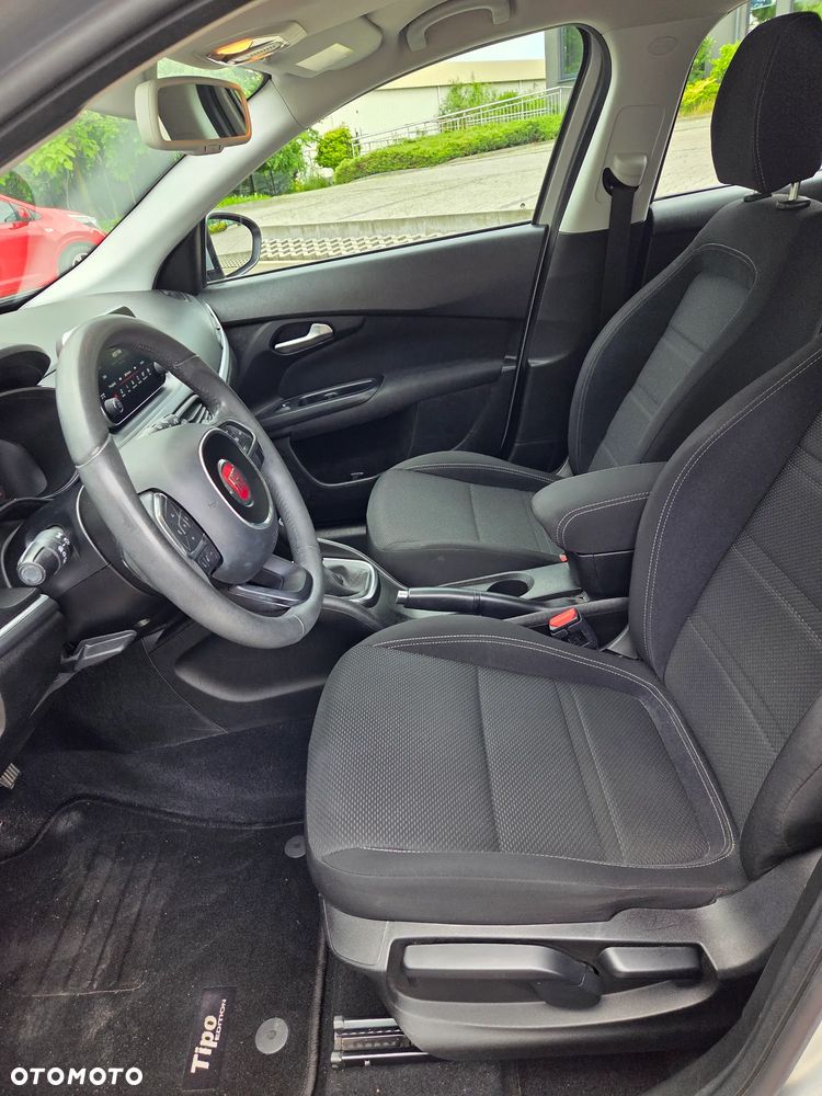 Fiat Tipo 1.4 T-Jet Lounge - 11
