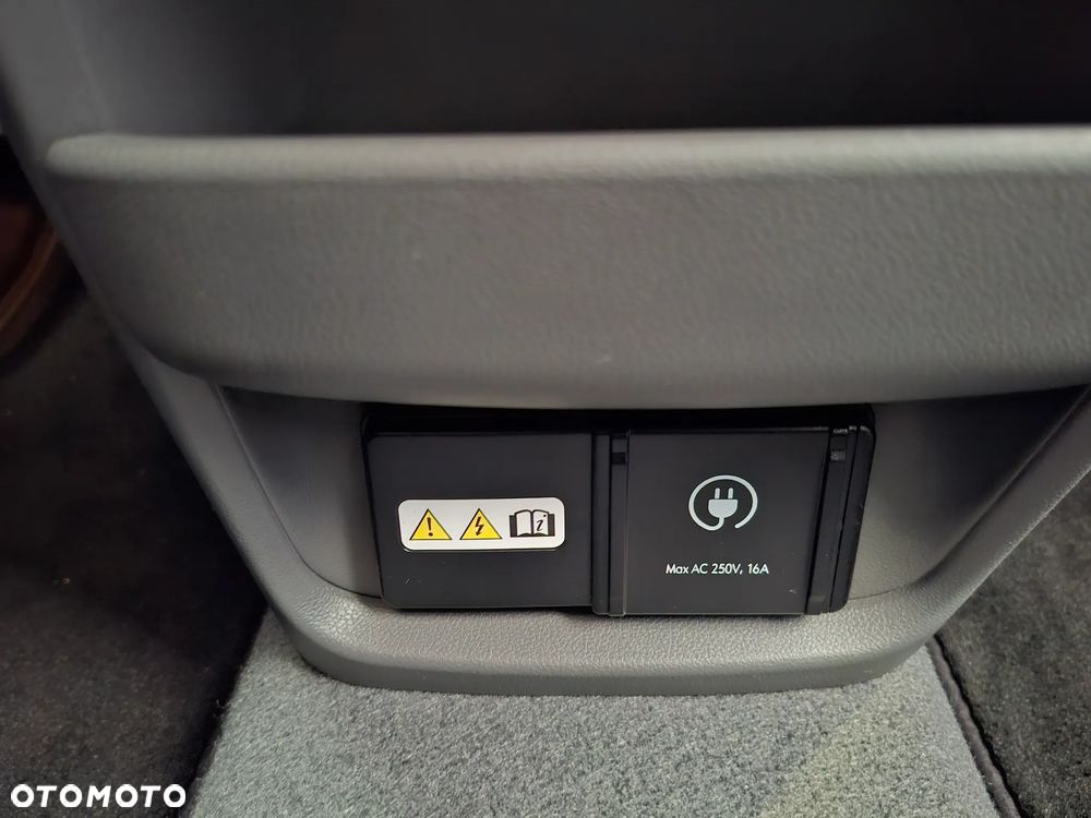 Hyundai Inster 49kWh Cross - 21