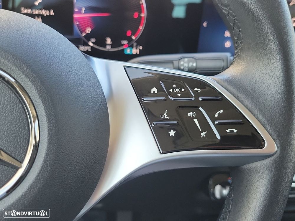 Mercedes-Benz B 180 d 8G-DCT Progressive Advanced - 24