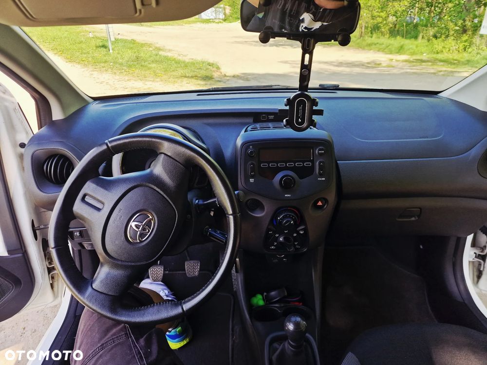 Toyota Aygo 1.0 VVT-i Sprint EU6 - 11