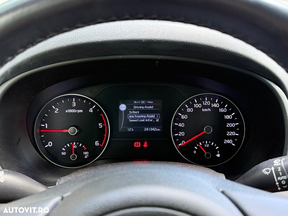 Kia Sportage 1.7 CRDI 2WD Attract - 19