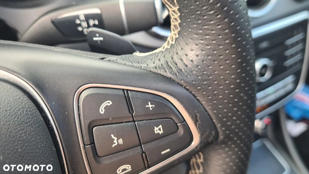 Mercedes-Benz CLA 250 4Matic 7G-DCT Sport - 15