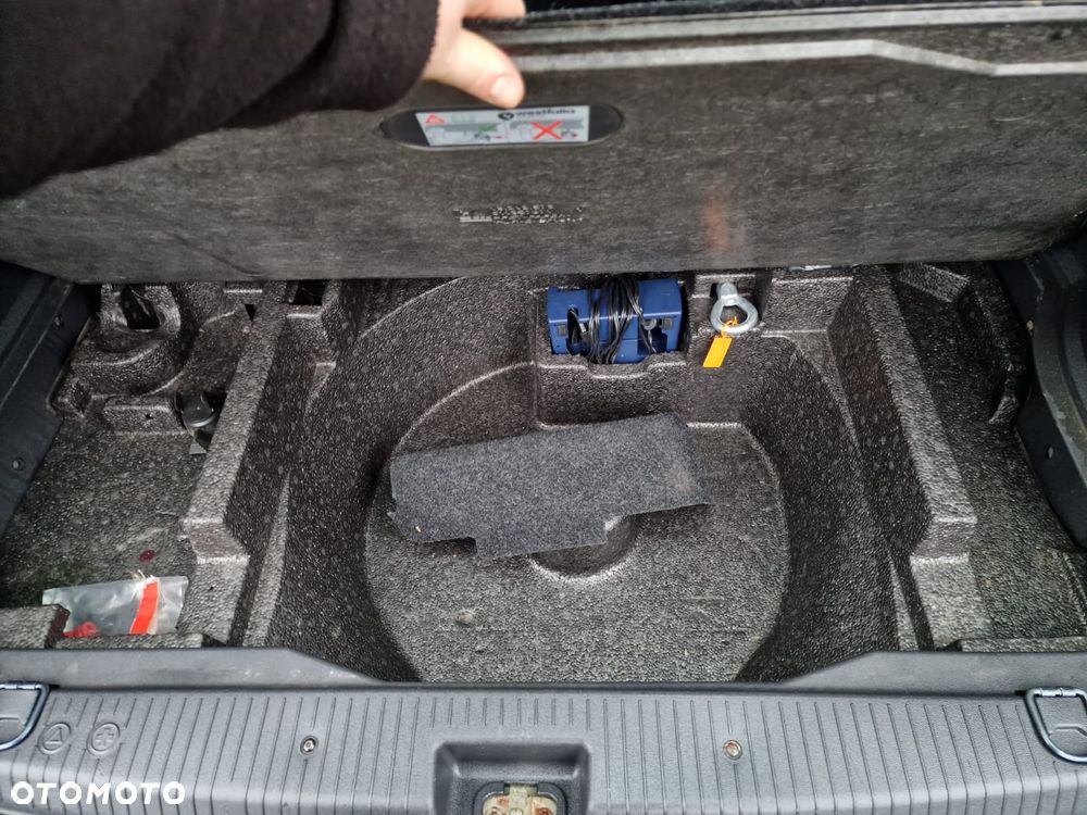 Opel Meriva 1.6 Cosmo MTA - 26