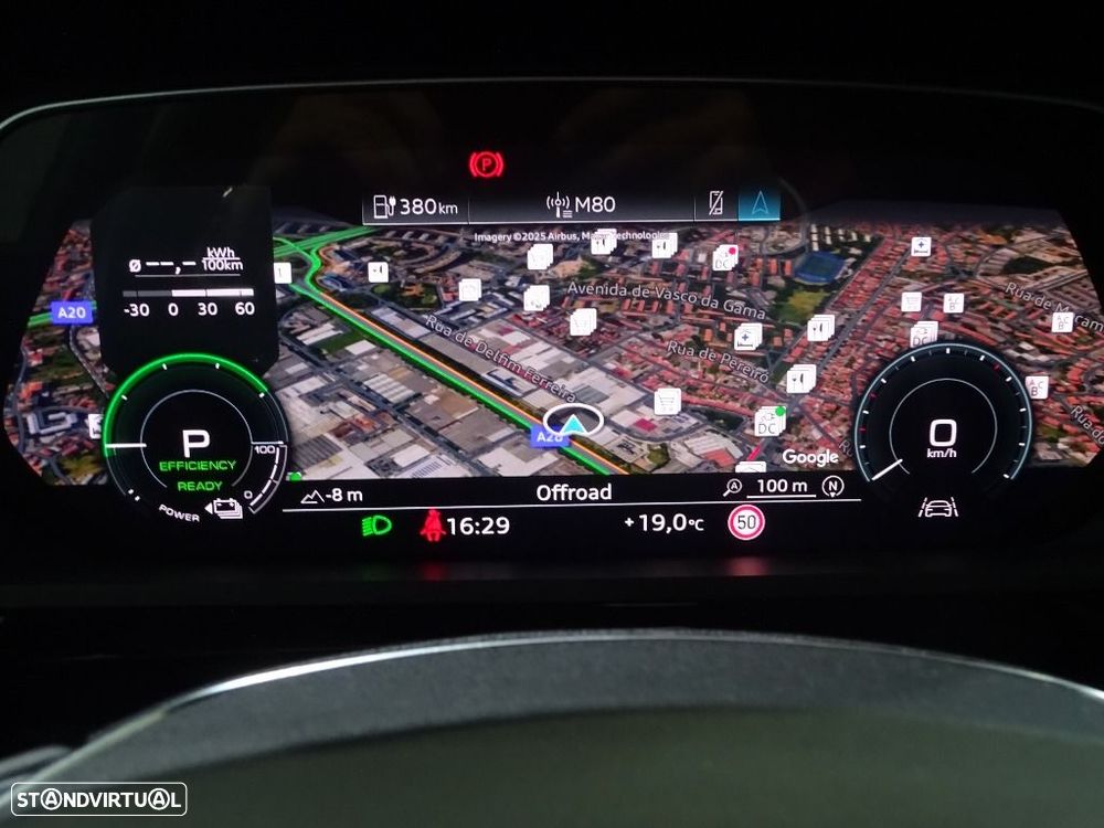 Audi Q8 e-Tron 55 quattro Advanced - 18