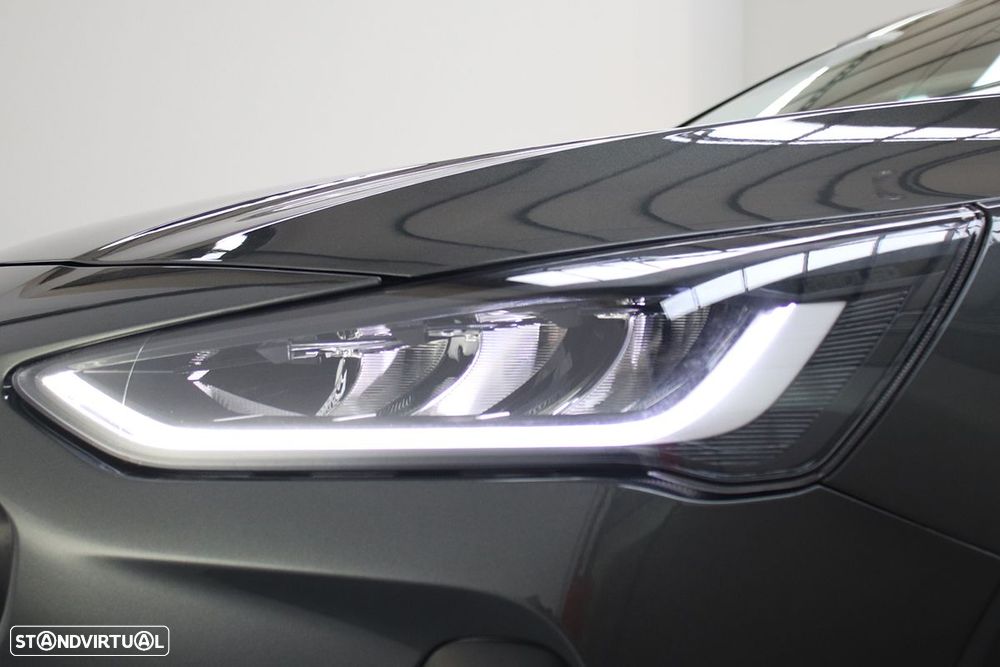 Ford Focus SW 1.0 EcoBoost MHEV Active X - 6