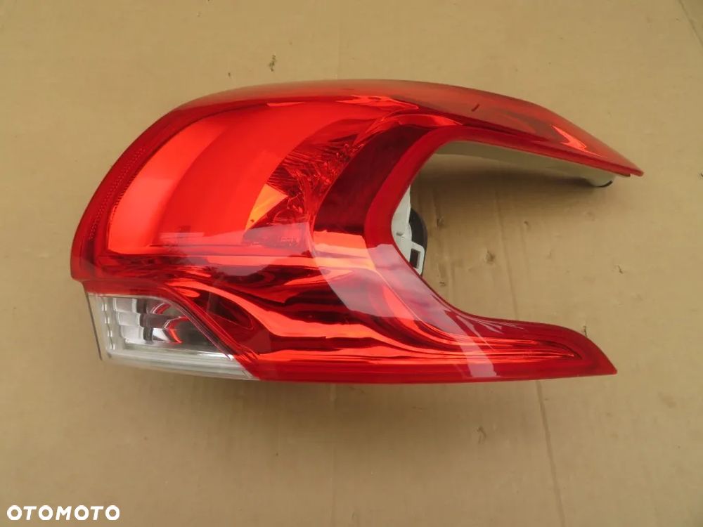 LAMPA TYŁ PRAWA PEUGEOT 2008 I 13-17R DEMONTAŻ KRAKÓW - 2