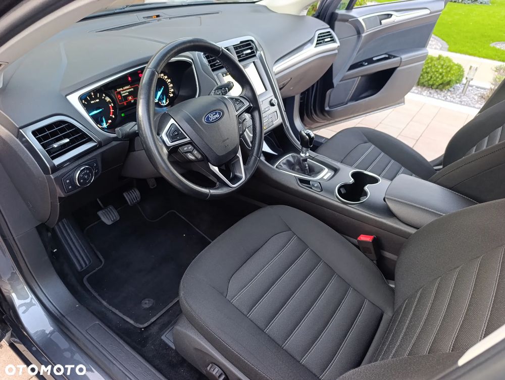 Ford Mondeo - 21