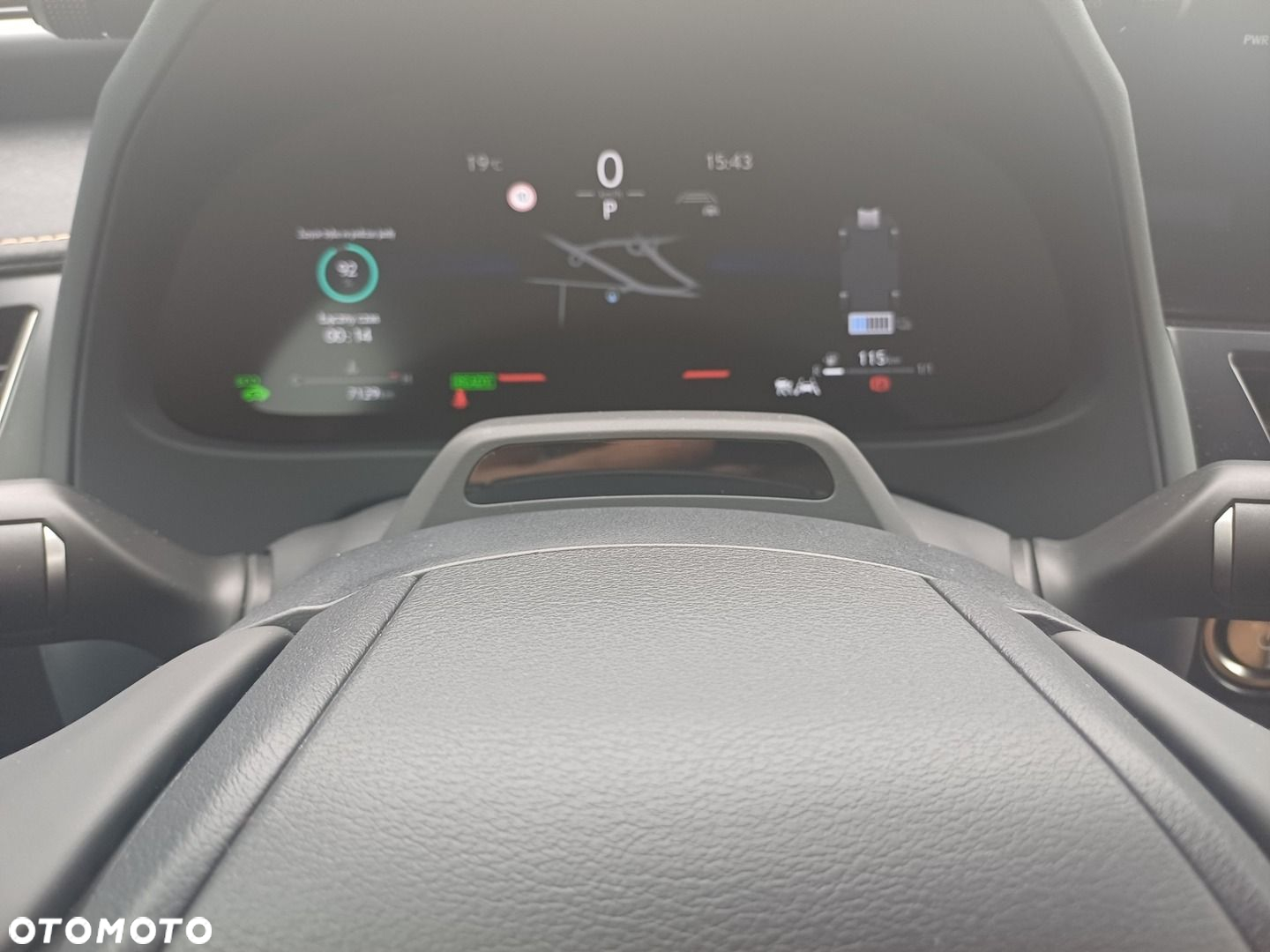Lexus UX 300h F Sport Design - 16