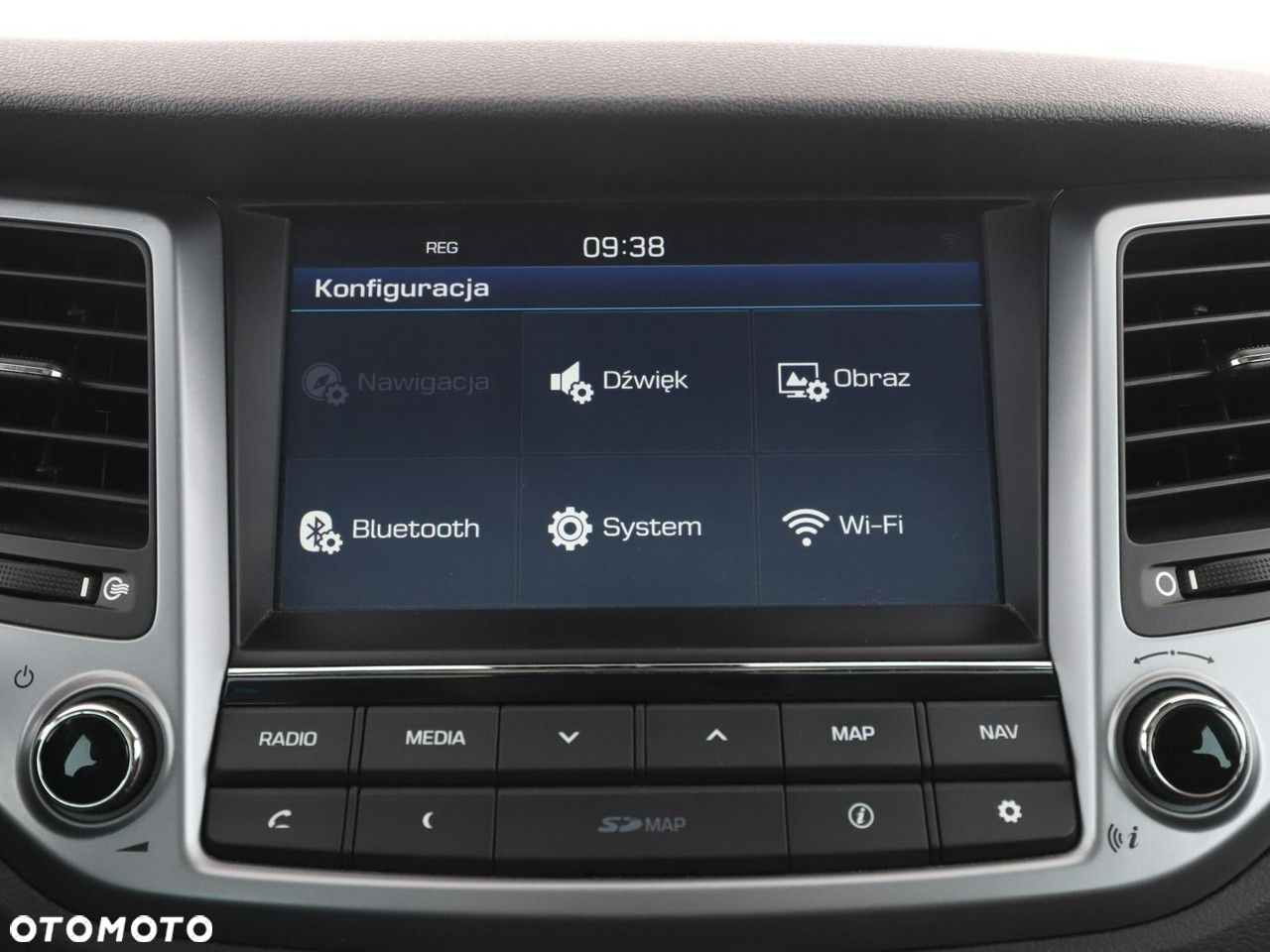 Hyundai Tucson 2.0 CRDi 4WD Automatik Premium - 23