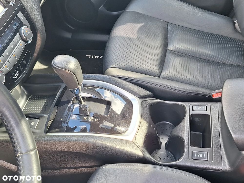 Nissan X-Trail 1.6 DCi N-Connecta Xtronic 2WD EU6 - 11