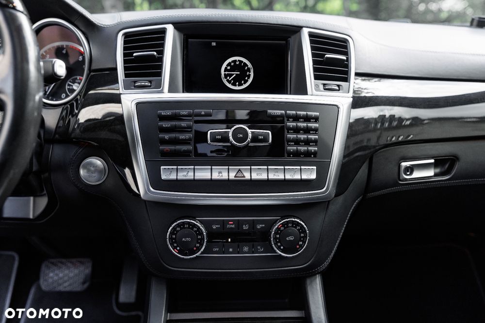Mercedes-Benz ML 350 BlueTEC 4-Matic - 13