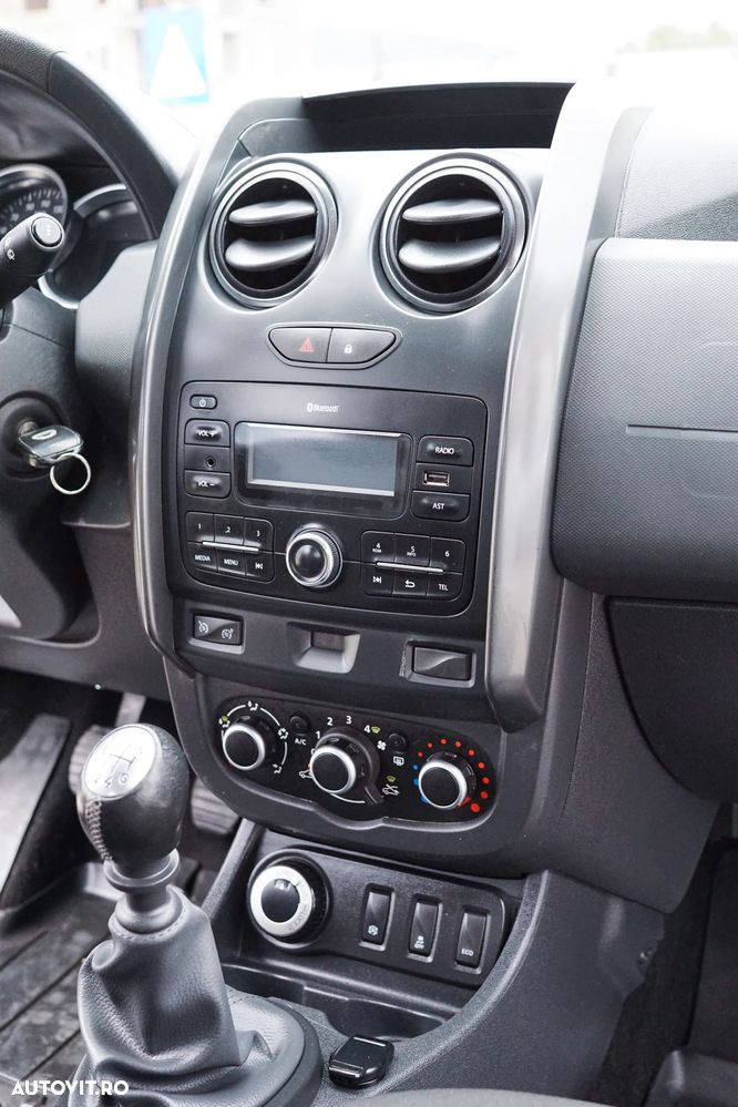 Dacia Duster dCi 110 FAP 4x4 Laureate - 18